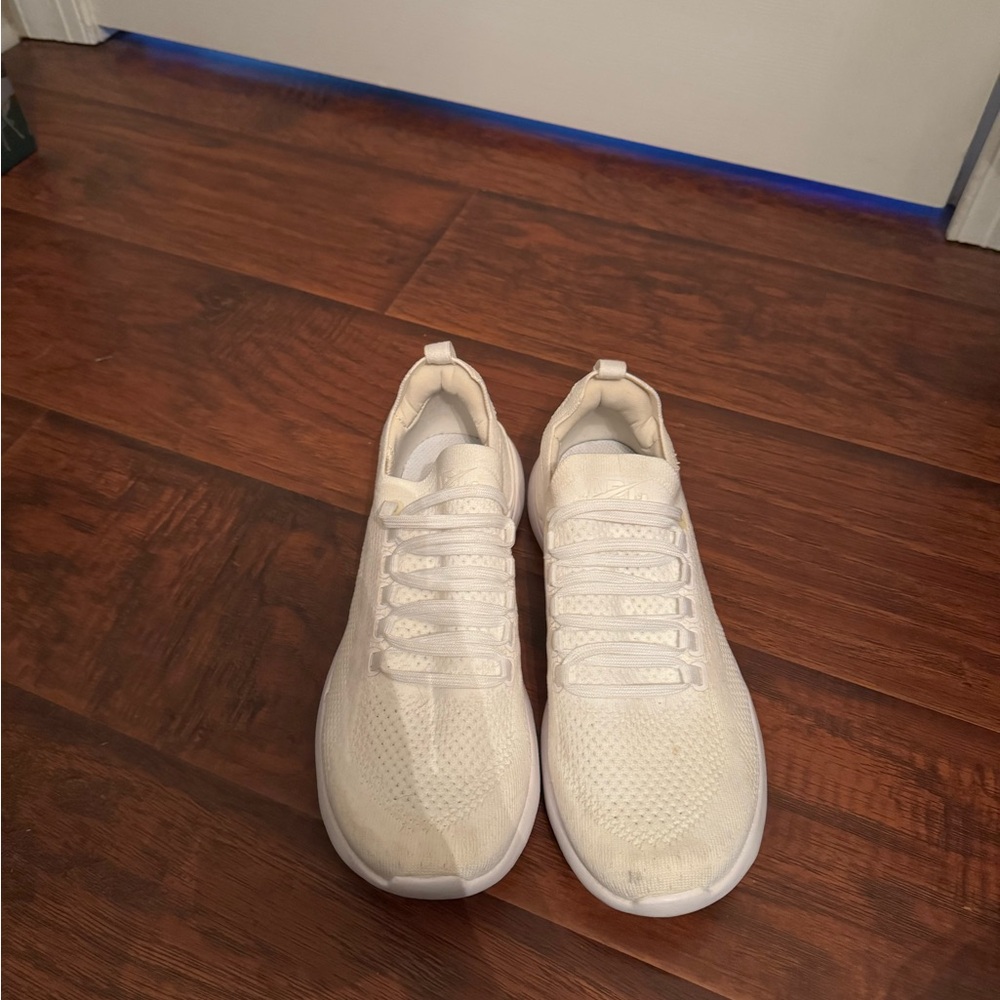 Athletic Propulsion Labs Techloom Breeze